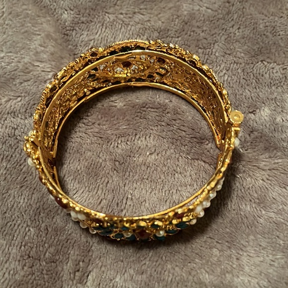 BNIP Bracelet - Picture 3 of 4